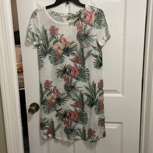 Cover up/Dress white with pink flowers